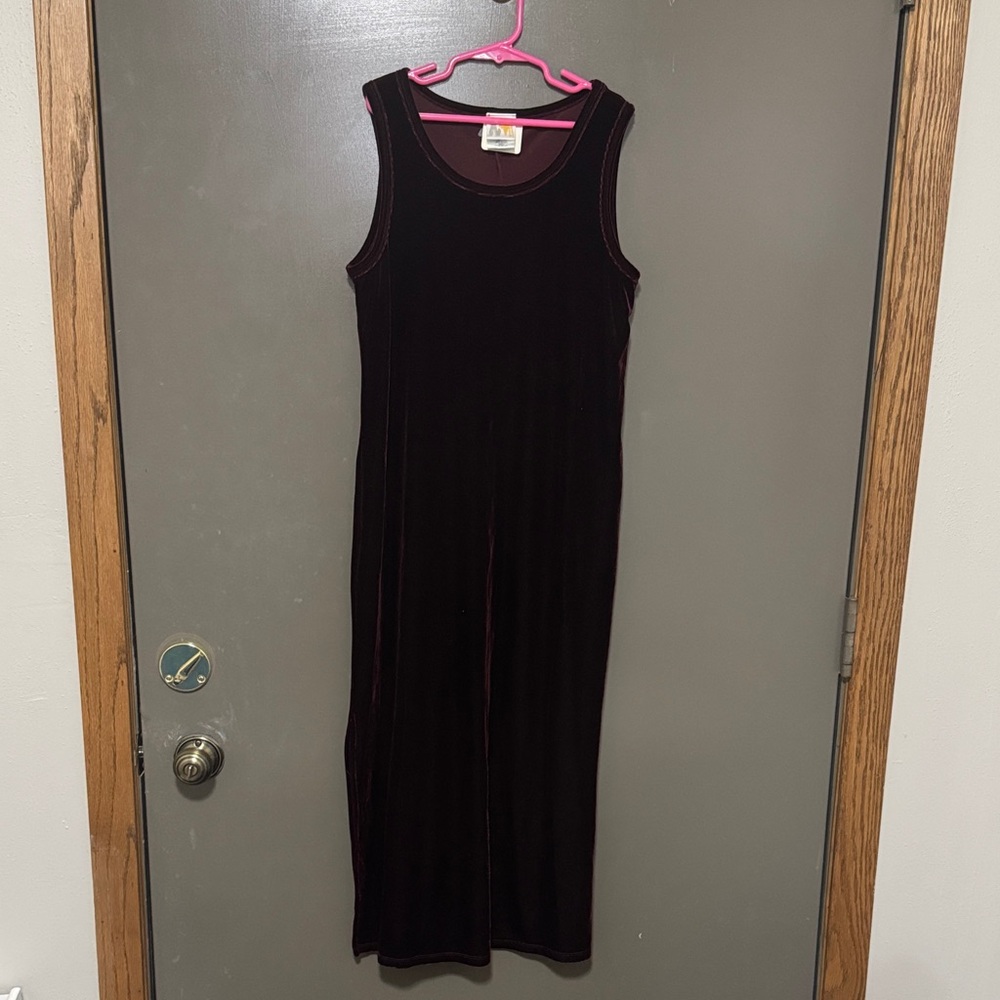 Elegant Vintage Velvet Kids Maxi Dress - Maroon